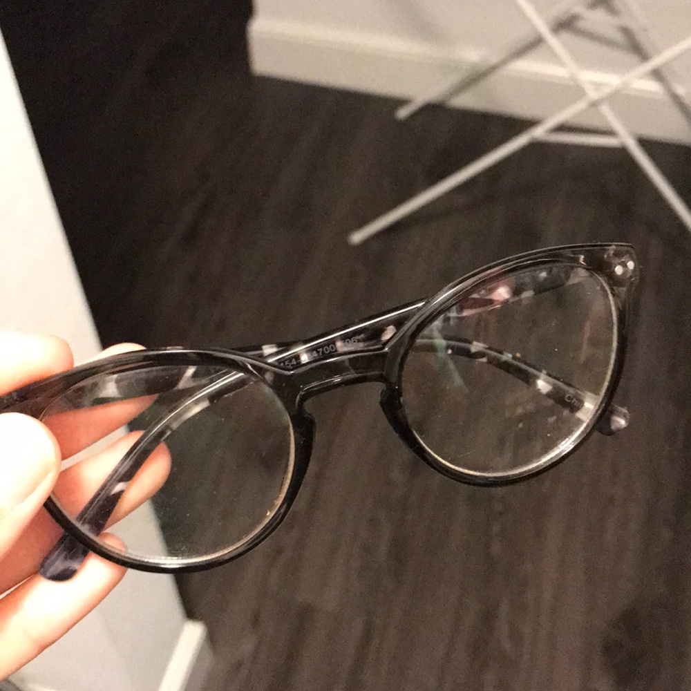 No prescription glasses!